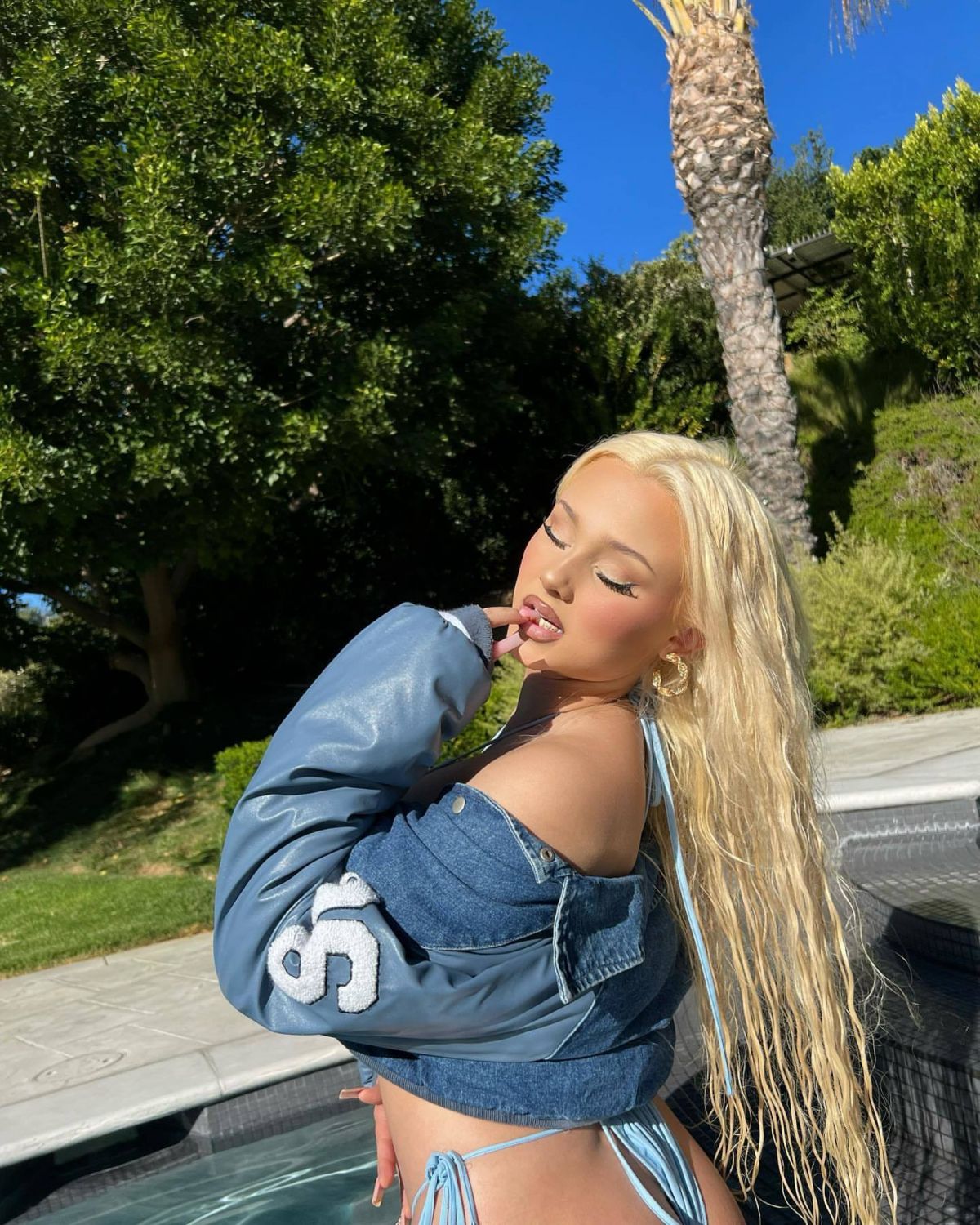 Alabama Barker's Style Evolution: Unveiled