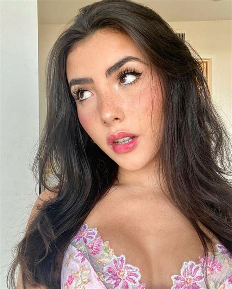 Andrea Botez's Leaked Photos Exposed