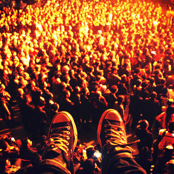 7 Ways It Is The Crowd's Intention Influences Everyday Decisions