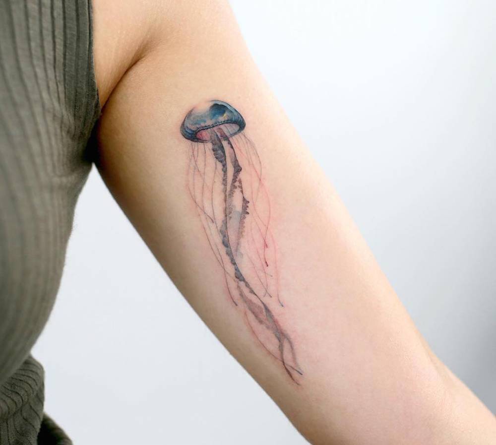 Why Jellyfish Tattoo Meaning Equals Resilience, Adaptability, Mystery
