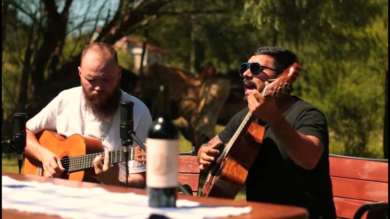 The Secrets to Penatorres' Nude Look