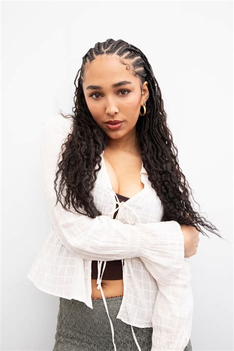 Raquel Justice: 3 Naked Truths.