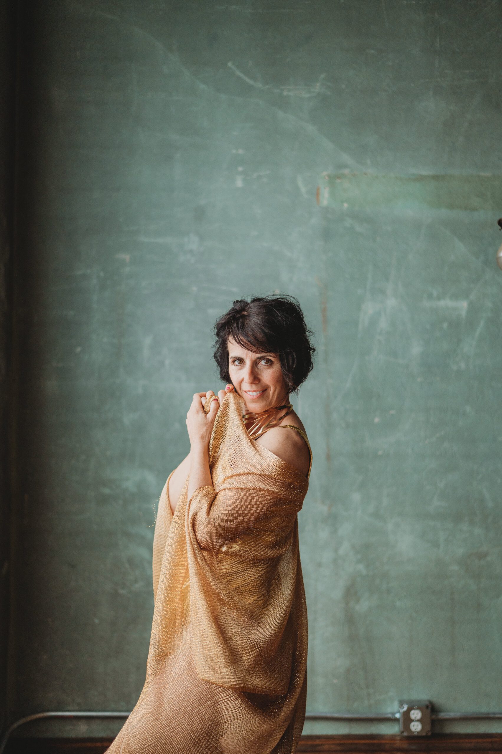 Unveiling Inner Beauty And Embracing Her Journey Carrie Amp 39 S Fine Art Portrait Session Sarah